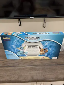 POKEMON 2019 VAPOREON GX Special Collection Box SEALED -nm Cond - Image 3