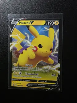 Pomemon TCG PIKACHU V 2021 POKEMON SWSH BLACK STAR PROMO SWSH061 NM! - Image 1