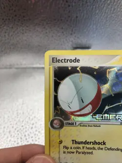 Electrode 27/106 Ex Emerald Reverse Holo English Pokemon LP-NM! - Image 3