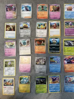 Pokemon Nintendo cards 50 Card Lot Eevee Heracross Mantine Trainer English - Image 2