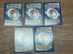 Pokemon Card Lot - Hg SS UNDAUNTED Umbreon - Mewtwo EVOLUTIONS - Lucario - Image 5