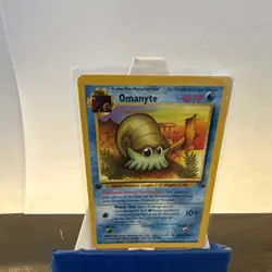 Wizards of the Coast Pokemon Omanyte Fossil 52/62 1st Edition Common 40 HP TCG - Image 1