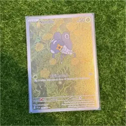 Pokemon Nymble 096/094 Illustration Rare Full Art 50 HP Holo English – Me02 - Image 1