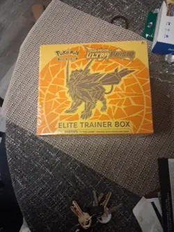 Pokemon TCG: Sun & Moon - Ultra Prism Elite Trainer Box (Dusk Mane Necrozma) (8 820650803567 - Image 2