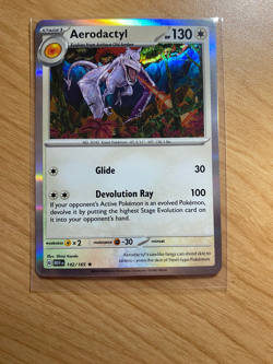 Aerodactyl 142/165 - SV: Scarlet & Violet 151 Holo - Pokemon TCG 2023 - Image 1