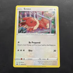 Eevee SWSH175 SWSH: Sword & Shield Promo Cards Holo LP - Image 2