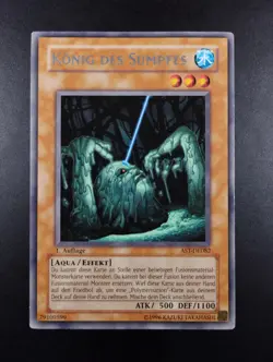 YUGIOH 2004 | KING OF THE SWAMP | AST-DE082 | 1ST EDT | EXCELLENT - VG | GERMAN - Image 1