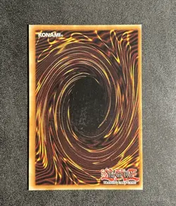 Yugioh Helpoemer PGD-058 Pharaonic Guardian 1st Edition Misprint Square Cut - Image 2