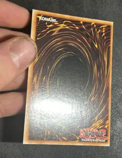 Yugioh Helpoemer PGD-058 Pharaonic Guardian 1st Edition Misprint Square Cut - Image 4