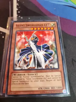 1X NM Silent Swordsman LV7 - LCYW-EN035 - Common Unlimited Edition yugioh - Image 1