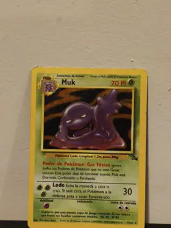 Spanish Pokemon TCG Muk Holo Rare Card 13/62 Fossil Damaged - Image 3