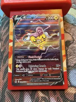 Pokemon Raikou V Ultra Rare Full Art Holo Crown Zenith GG41/GG70 200 HP - Image 1