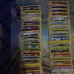 Pokemon TCG Chilling Reigh Job Lot.Halo, Reverse Halo, Base 300+ Cards. (UC) - Image 2
