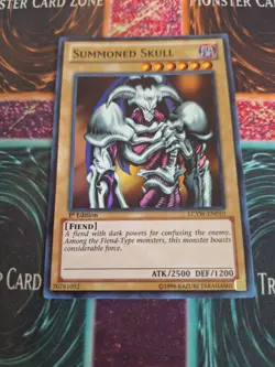 Yu-Gi-Oh! Summoned Skull LCYW-EN010 Super Rare 1st Edition Near Mint - Image 1