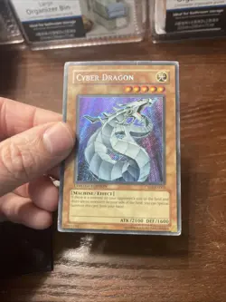 Yu-Gi-Oh Cyber Dragon CT03-EN002 Limited Edition Secret Rare HP Condition - Image 2