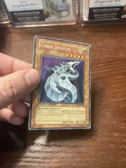 Yu-Gi-Oh Cyber Dragon CT03-EN002 Limited Edition Secret Rare HP Condition - Image 4