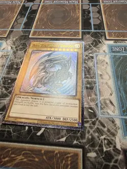 YUGIOH Blue-Eyes White Dragon OP28-EN001 Ultimate Rare NM 🚚💨&🔍 Pack Fresh🤩 - Image 2