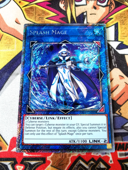Splash Mage ra04-en080 (NEW) Platinum-Secret Yu-Gi-Oh - Image 1