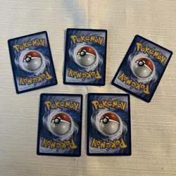 Lot of 5, Pokemon SHUCKLE 085/185 cards, M/NM 2020 - Image 2