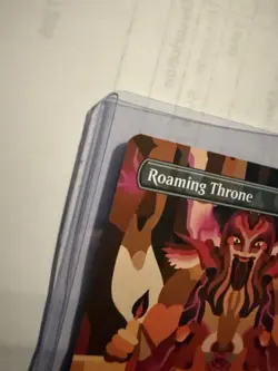 Roaming Throne (Borderless) The Lost Caverns of Ixalan Regular - Image 5