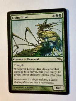Living Hive Normal R Mirrodin 124 MP MTG - Image 1