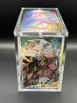 Auction #1 Pokemon TCG SWSH Evolving Skies Booster Box SEALED w/Acrylic - Image 2