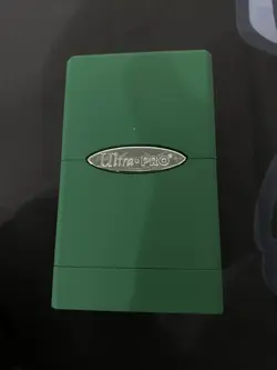 Slimefoot the Stowaway - Homemade Commander Deck plus UltraPro hard case - Image 2