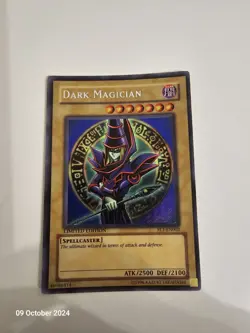 Dark Magician Fl1-EN002 Secret Rare Yu-Gi-Oh! LP - Image 2