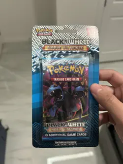 Pokemon Black & White Noble Victories Booster Pack 10 Cards English - Image 1