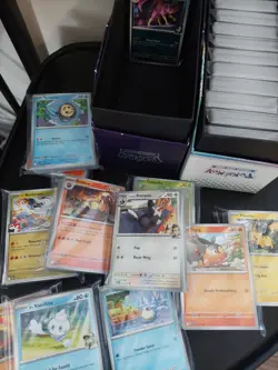 1000+ Pokemon Card Common/Uncommon Bulk Lot, NO ENERGIES/TRAINERS NM/LP - Image 2