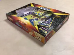 Pokemon TCG: Shining Fates Pikachu V Collection Box 820650828690 - Image 4