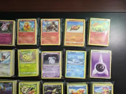 1500+ Assorted Pokemon Cards (MP, HP, DMG) Holo/Reverse Holo, Non-Holo & Vintage - Image 3