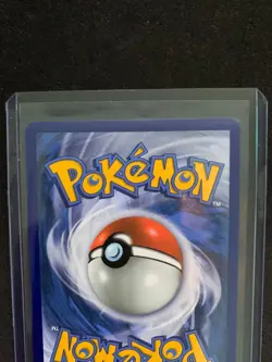 Pokemon Card TCG Umbreon Celebrations 17/17 Gold Star Pokemon TCG Holo Rare NM - Image 3