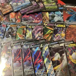 Pokemon TCG 30 V Card Lot - All Pictured Cards - NM - Image 4