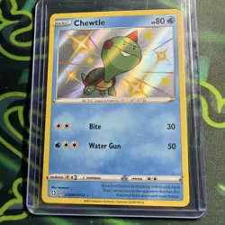 Chewtle - SV028/SV122 - Shining Fates - Shiny - Pokemon TCG Card - NM - Image 1