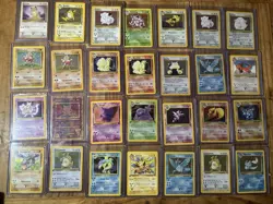 Pokemon TCG Vintage Mixed Lot first edition, Base Fossil Jungle Holo Cards - Image 2