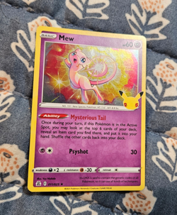 Mew 011/025 Holo Rare Holo Celebrations - Pokemon LP - Image 1