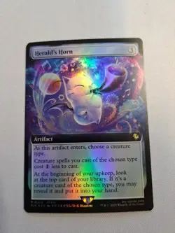 MTG: Herald's Horn (Extended Art) (Foil) (LP): Final Fantasy Buy-A-Box Promos - Image 1