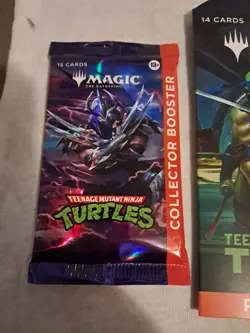 MTG: TEENAGE MUTANT NINJA TURTLES COLLECTOR BOOSTER PACK & ( 2 ) PLAY BOOSTERS - Image 2
