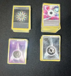 Pokemon TCG Vintage Energy card lot 600+ cards - Image 1