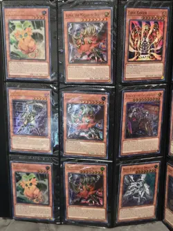 Yu-Gi-Oh Binder Collection Lot - 250+ Cards - Image 4