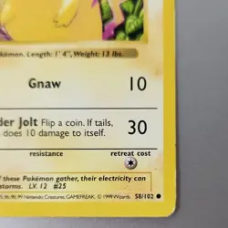 Red Cheeks Pikachu LP 40 HP 58/102 Pokemon Card 1999 - Image 4