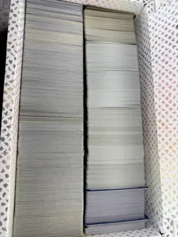 500 BULK Pokemon Cards 50 HOLO/Reverse, 5 Ex / V Cards Guaranteed! No Energies! - Image 1