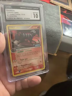 2005 Pokemon Houndoom Reverse Holo EX Unseen Forces 7 - CGC Gem Mint 10 - Image 3