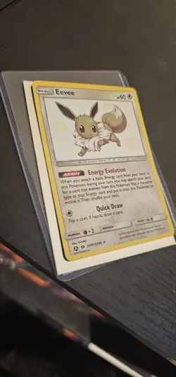 Pokemon Eevee TCG SV41/SV94 Hidden Fates Shiny Vault Holo Rare NM Condition - Image 2