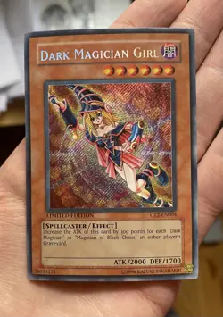NM/LP Dark Magician Girl CT2-EN004 2005 Collectors Tin Limited Edition Holofoil! - Image 1