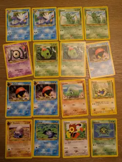 Pokemon Neo Discovery 27 Card Lot Vintage WOTC Scyther Unown Devolution Spray - Image 1