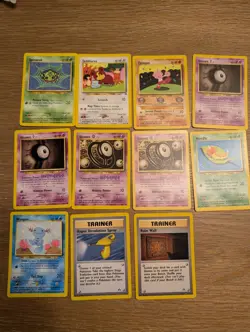 Pokemon Neo Discovery 27 Card Lot Vintage WOTC Scyther Unown Devolution Spray - Image 2