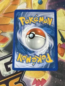 2011 Pokemon TCG - Oshawott 27/114 Black & White - Reverse Holo Common - Image 2