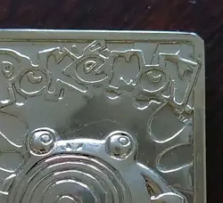 1999 Burger King Pokemon Poliwhirl gold plated card with case (cracked) - Image 3